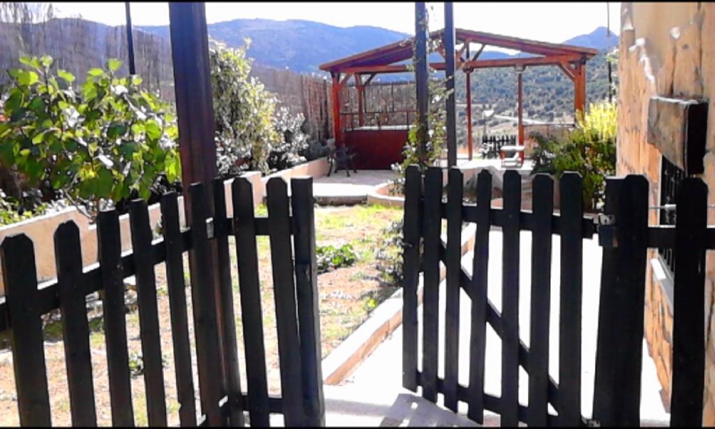 בית הארחה רובלדו דה צ'אבלה 	El Jardincillo מראה חיצוני תמונה